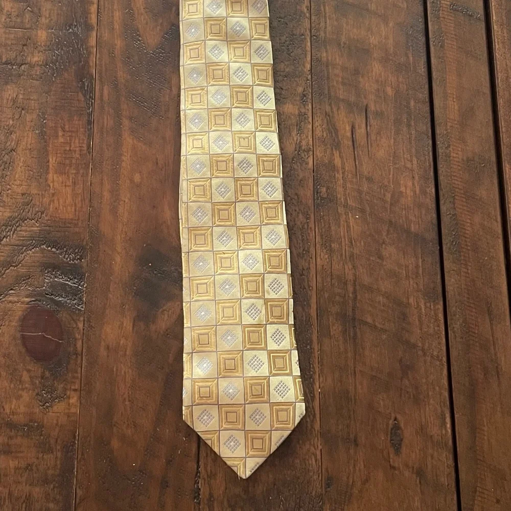 Men’s Gold and Silver Nordstrom Silk Necktie